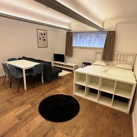Oliver Budget Aparthotel *