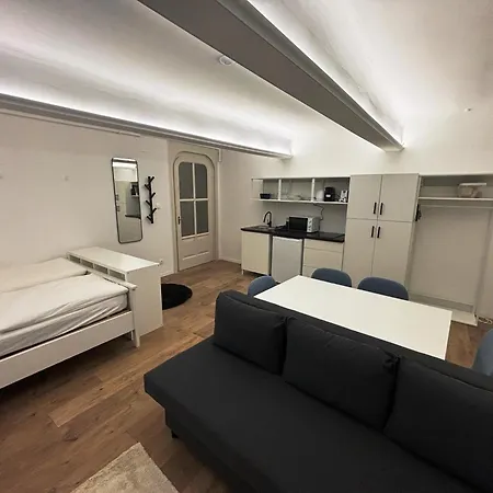 Oliver Budget 3*